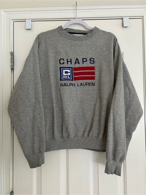 Chaps by Ralph Lauren Women’s 90’s Gray Logo Crewneck Sweatshirt